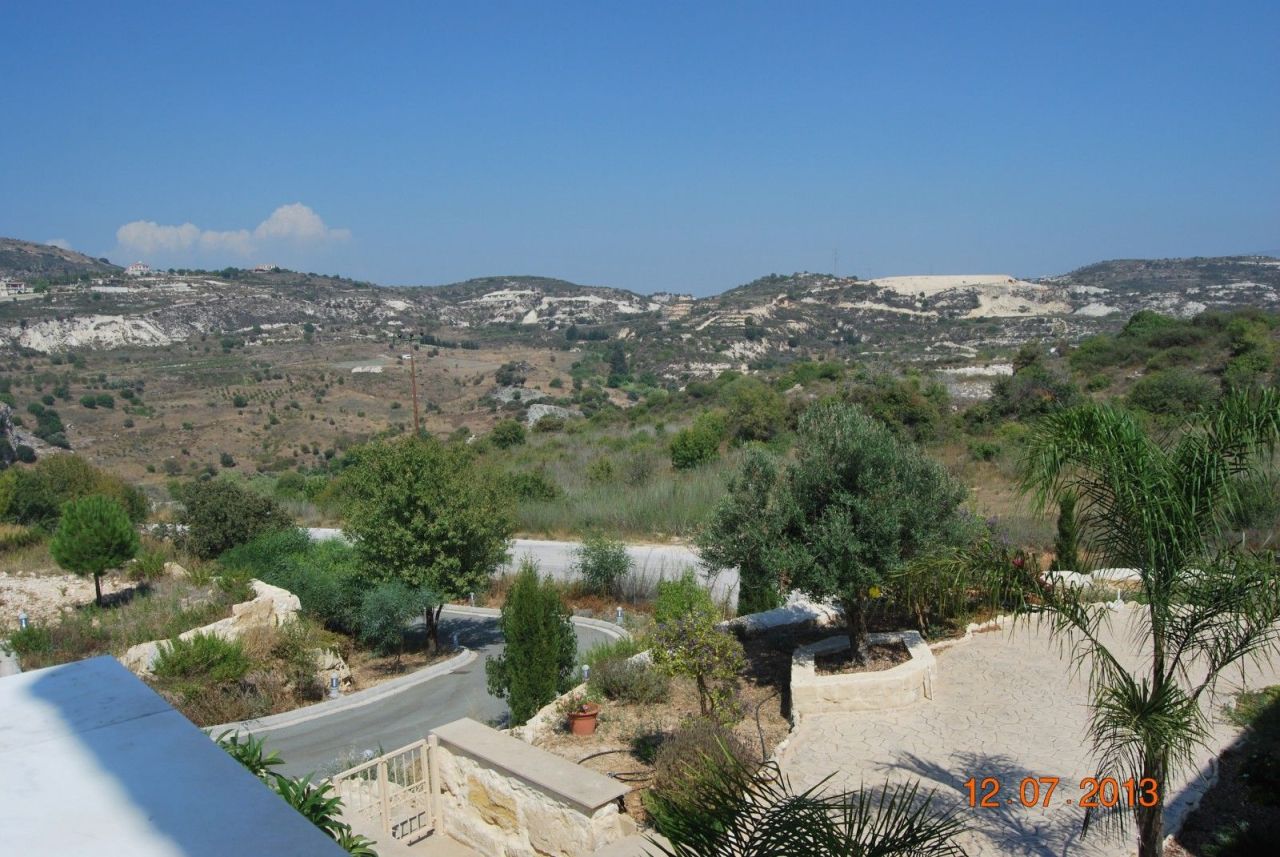 Вилла в Пафосе, Кипр, 300 м² - фото 19