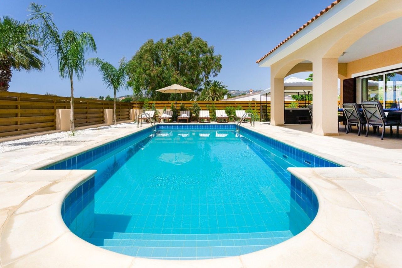 Вилла в Пафосе, Кипр, 340 м² - фото 19