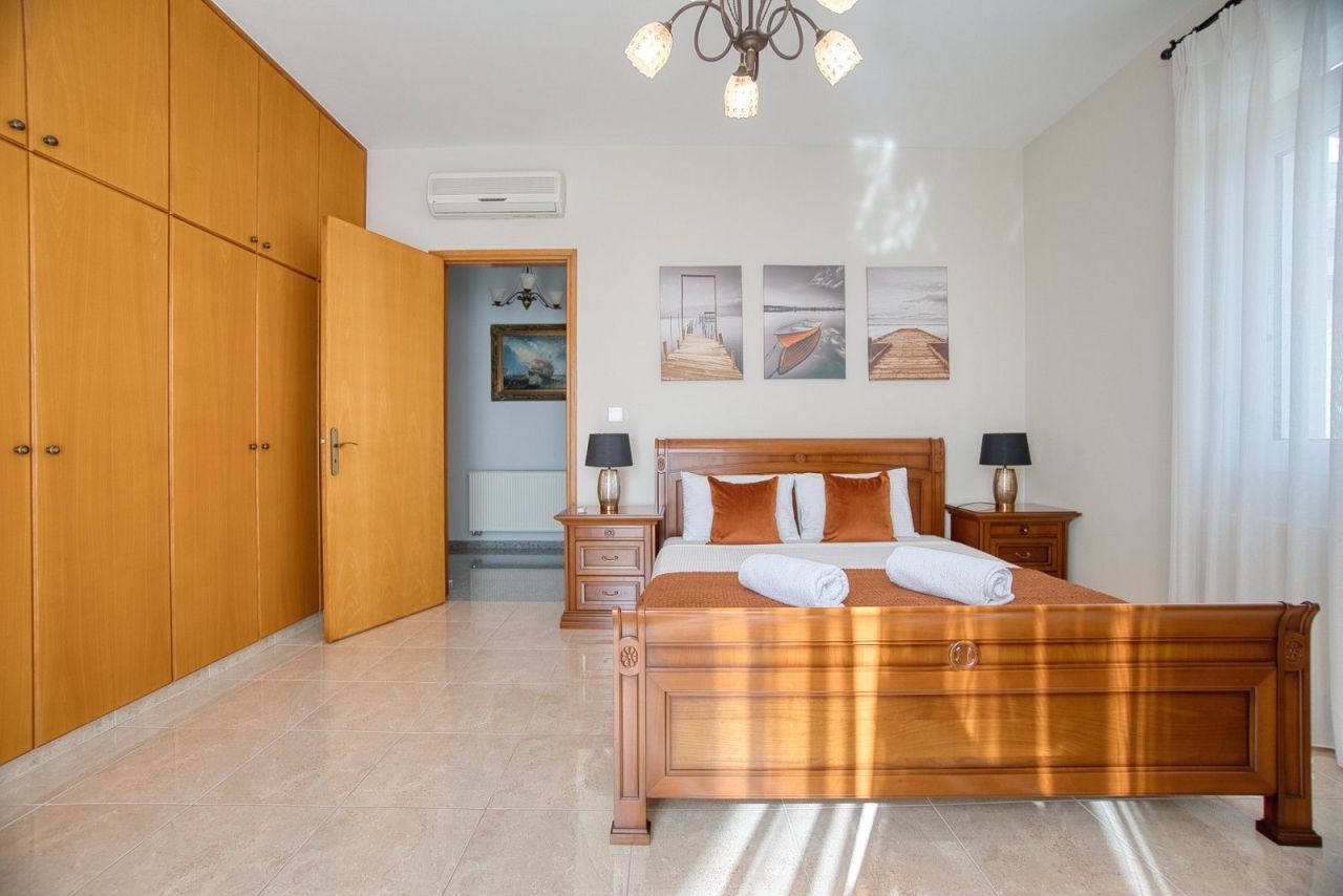 Вилла в Пафосе, Кипр, 251 м² - фото 19