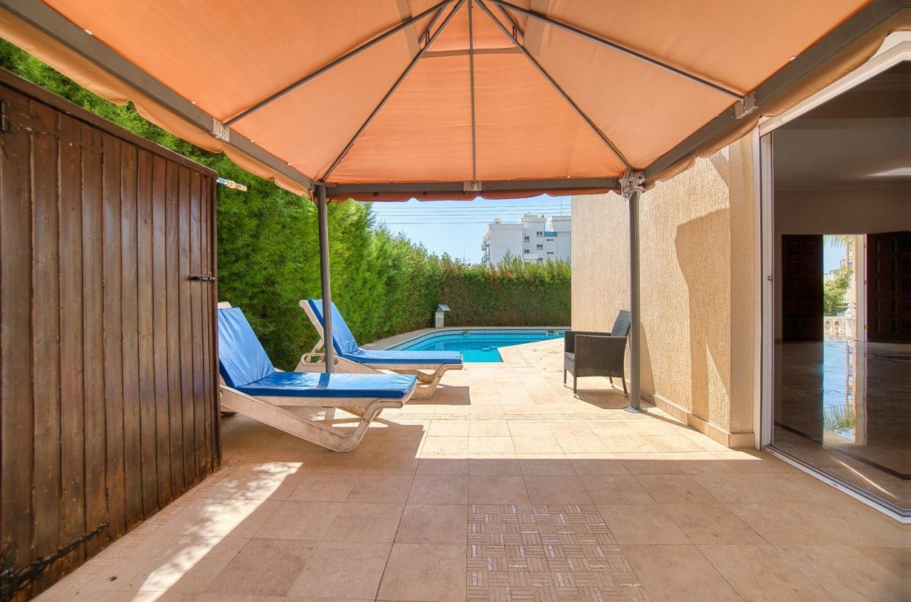 Вилла в Лимасоле, Кипр, 350 м² - фото 19