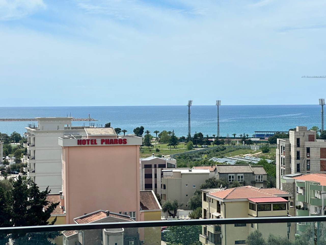 Квартира в Баре, Черногория, 74 м² - фото 1