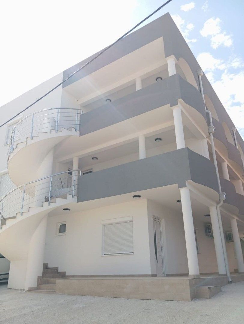 Квартира в Добра Воде, Черногория, 45 м² - фото 2