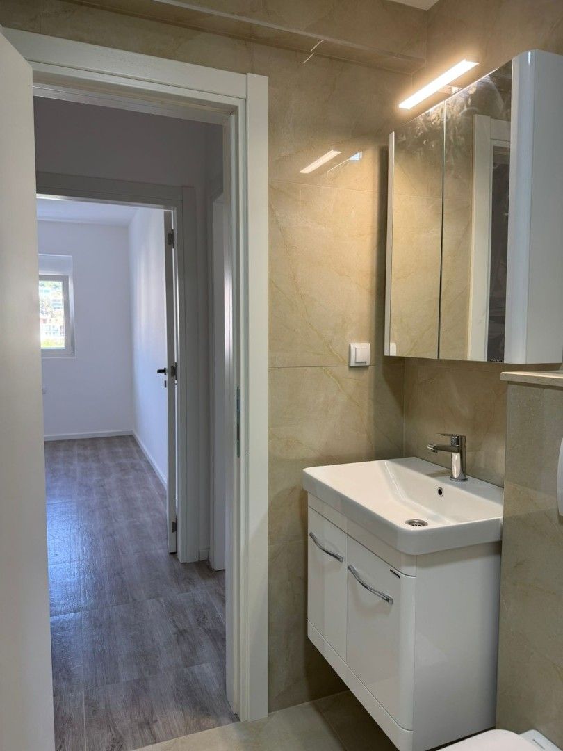 Квартира в Баре, Черногория, 60 м² - фото 12