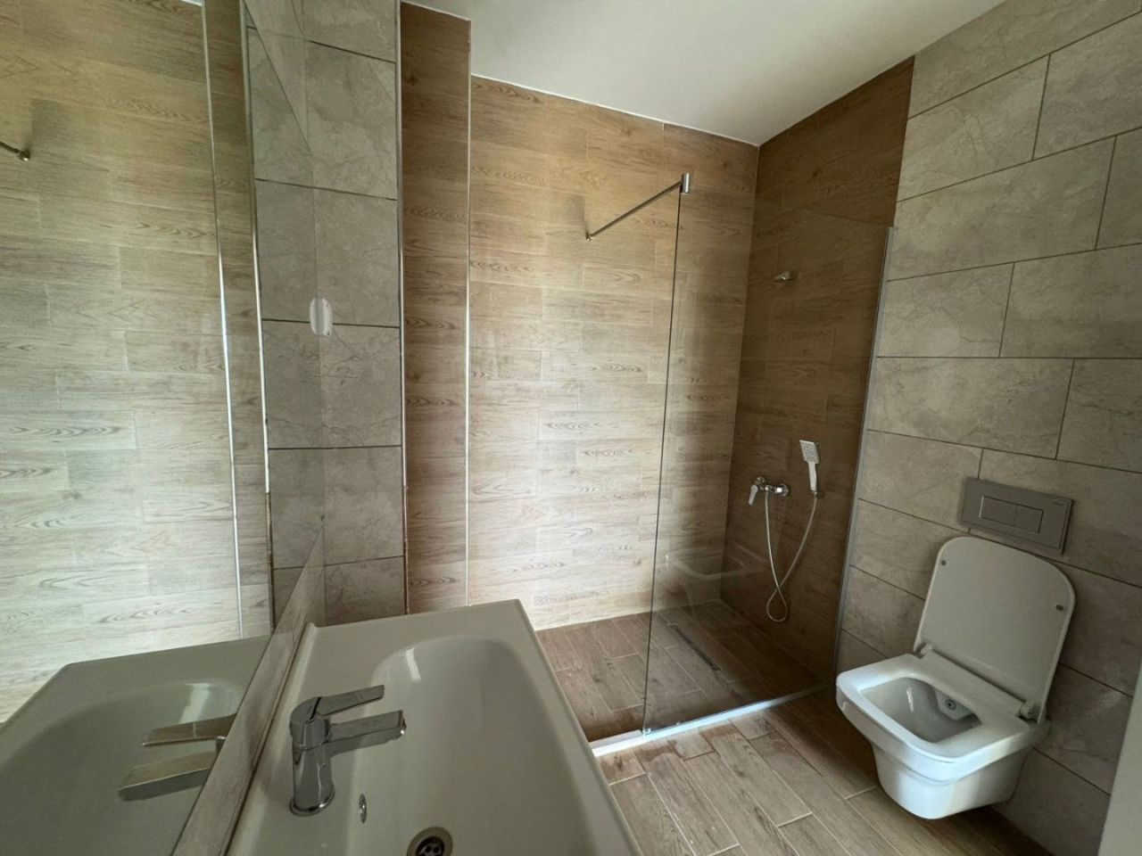 Квартира в Баре, Черногория, 73 м² - фото 13