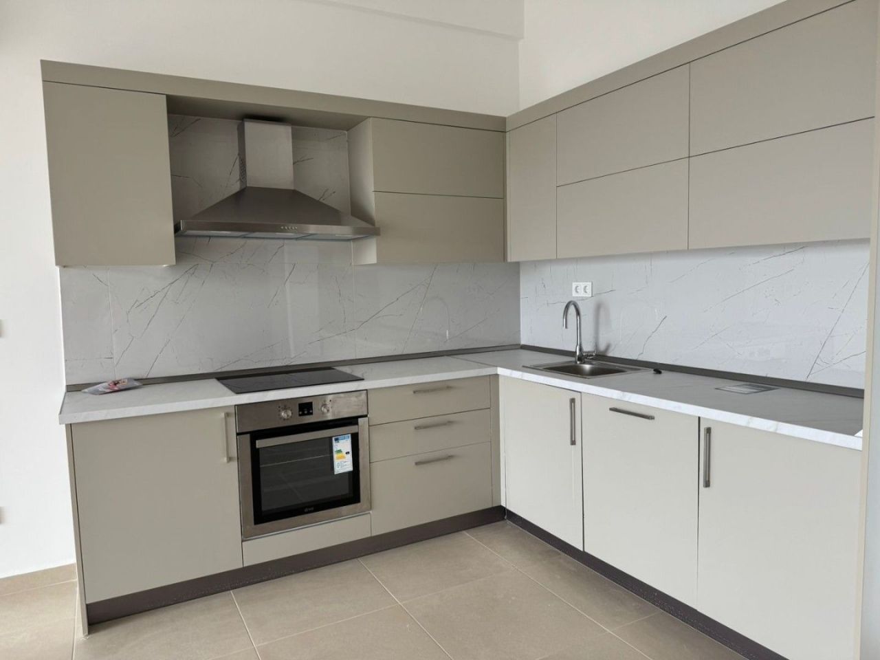 Квартира в Баре, Черногория, 74 м² - фото 17