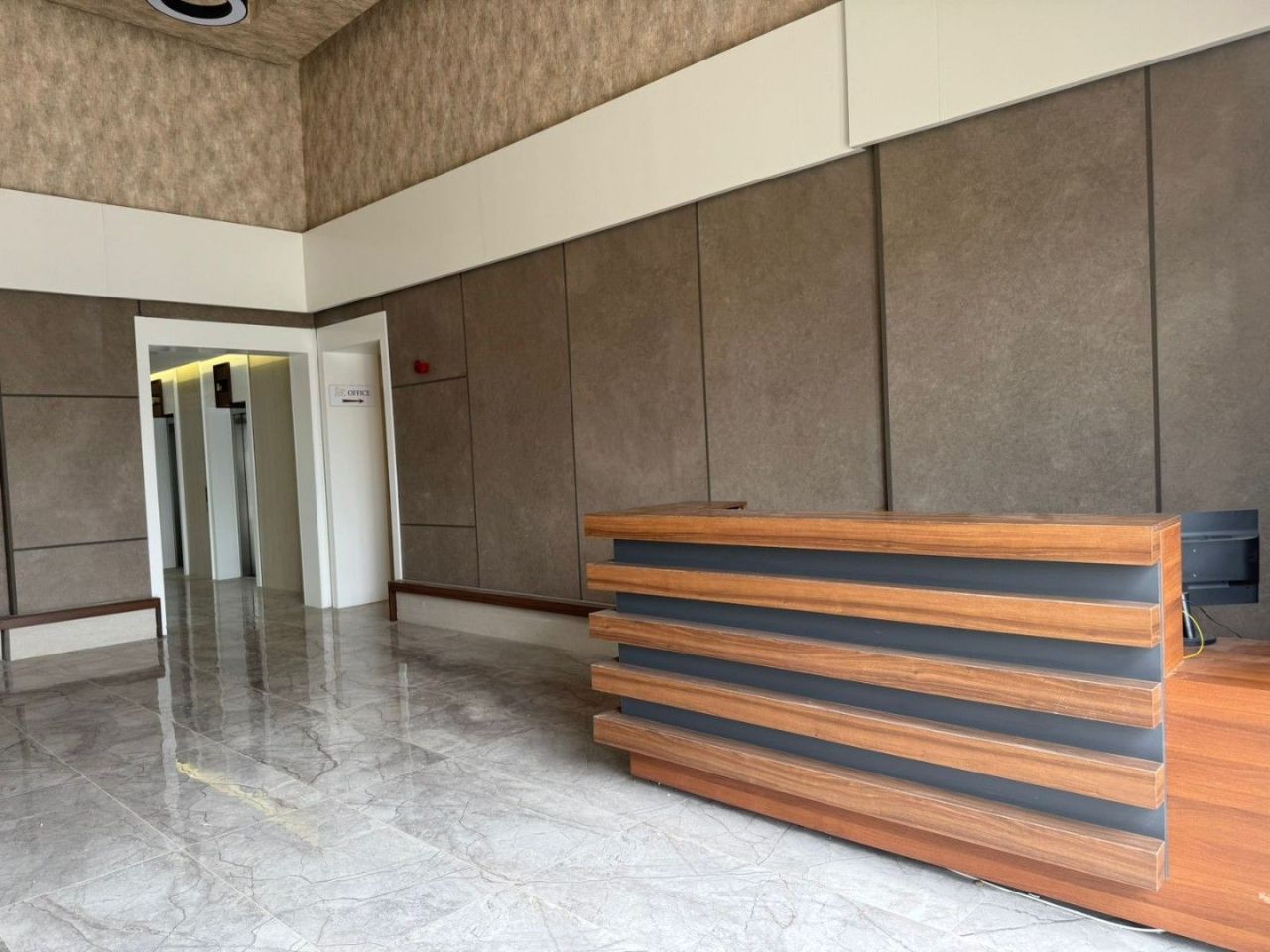 Квартира в Баре, Черногория, 74 м² - фото 19