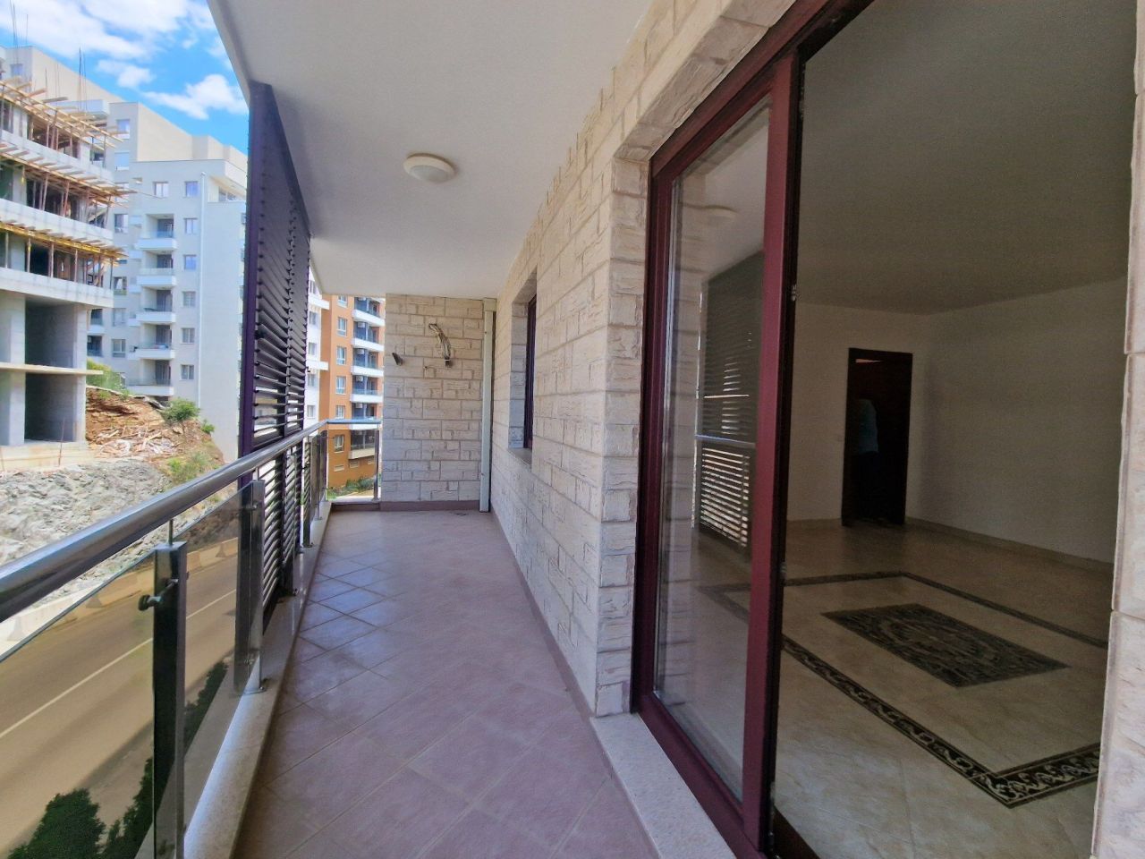 Апартаменты в Бечичи, Черногория, 72 м² - фото 1
