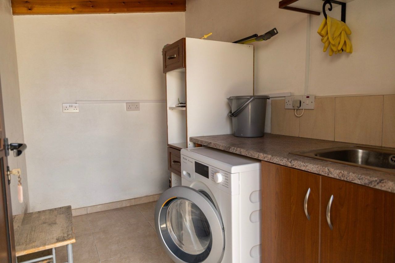 Вилла в Пафосе, Кипр, 149 м² - фото 12