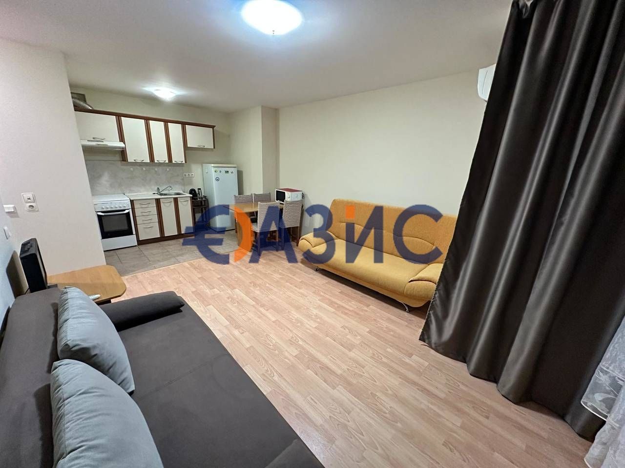 Апартаменты на Солнечном берегу, Болгария, 60 м² - фото 1