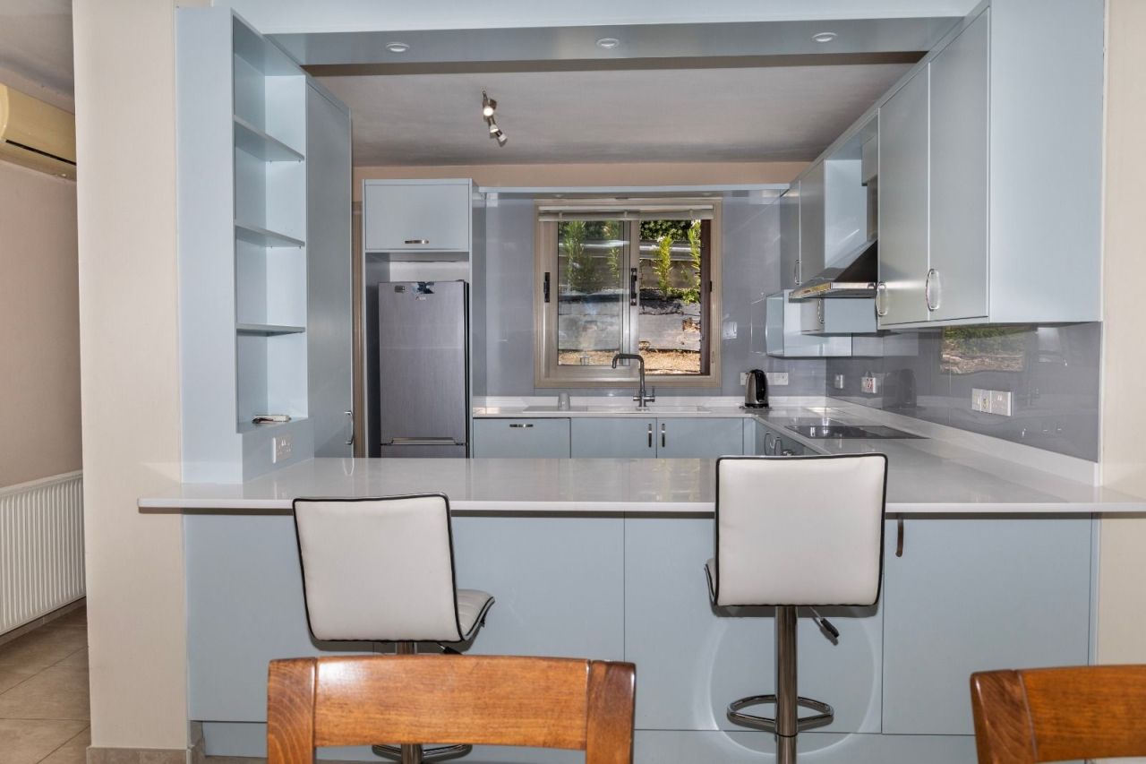 Вилла в Пафосе, Кипр, 149 м² - фото 10