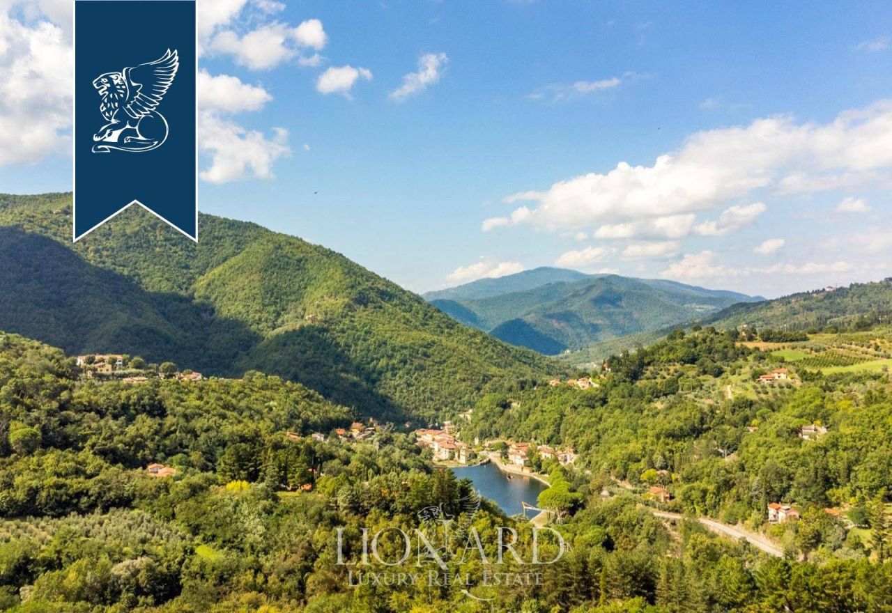 Вилла во Флоренции, Италия, 900 м² - фото 3