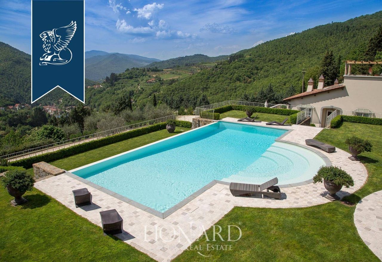 Вилла во Флоренции, Италия, 900 м² - фото 6