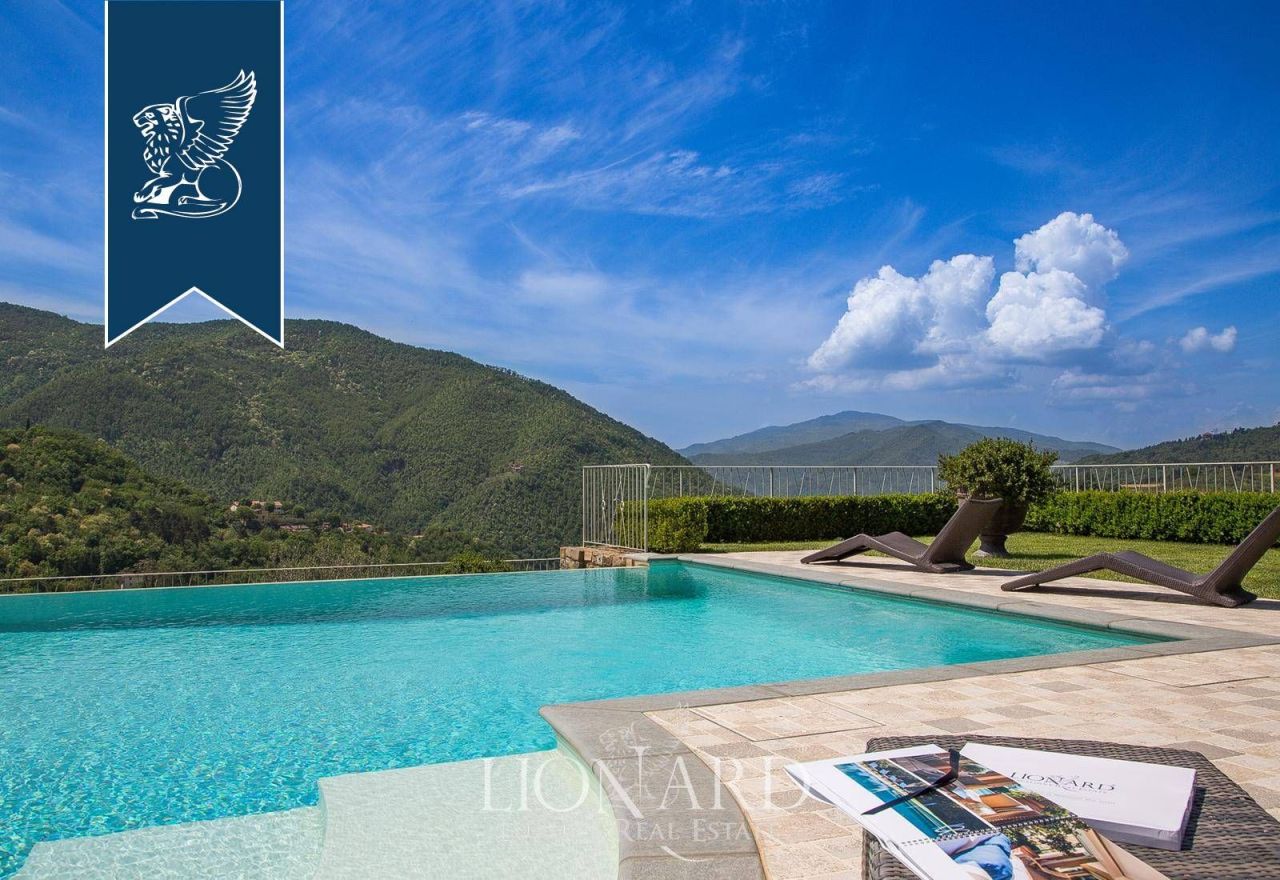 Вилла во Флоренции, Италия, 900 м² - фото 7