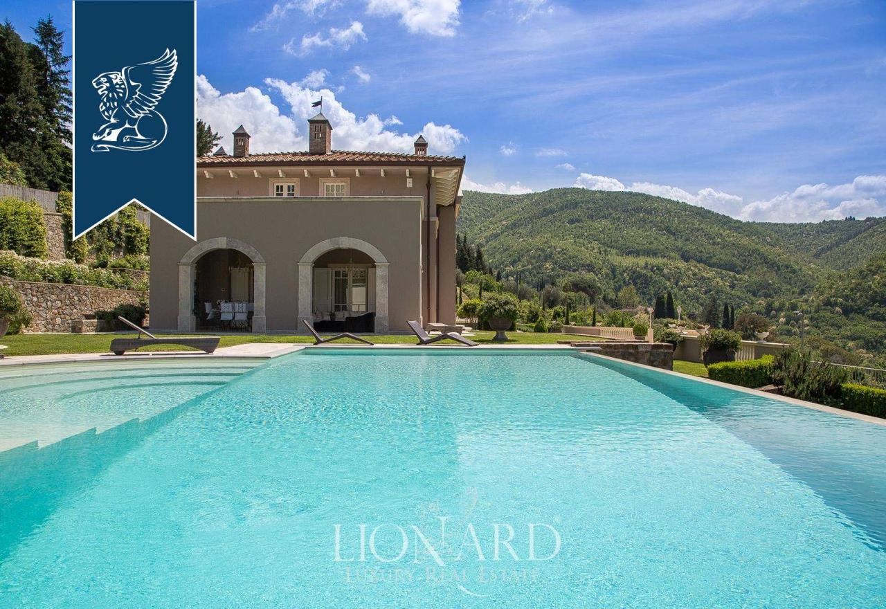 Вилла во Флоренции, Италия, 900 м² - фото 11