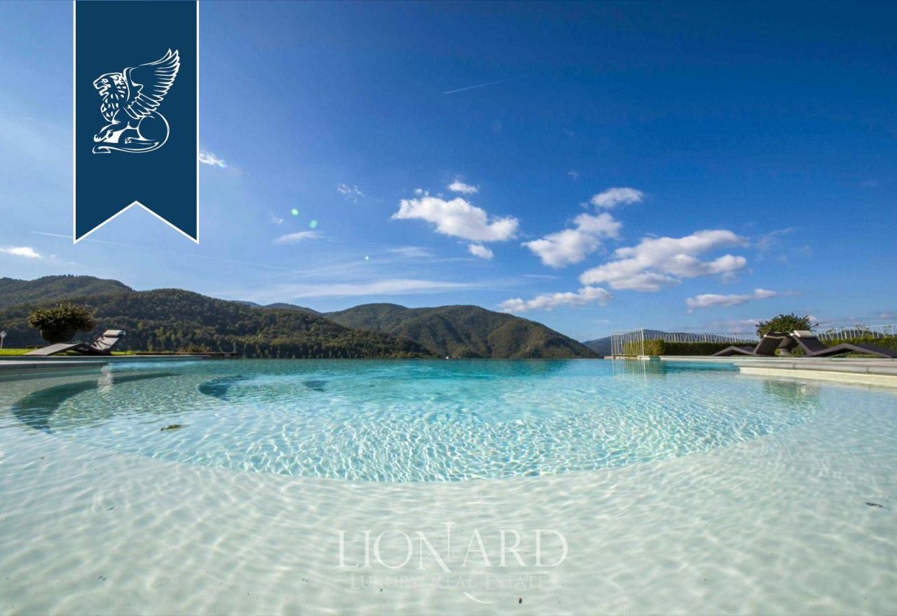 Вилла во Флоренции, Италия, 900 м² - фото 12