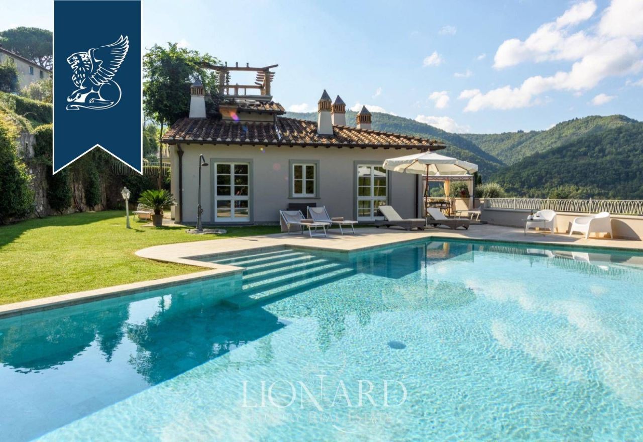 Вилла во Флоренции, Италия, 900 м² - фото 18