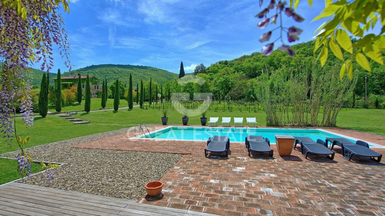 Дом в Кортоне, Италия, 314.4 м² - фото 5