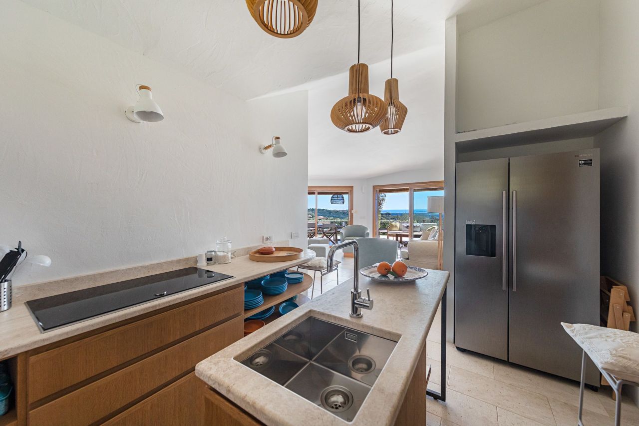 Вилла в Порто Черво, Италия, 300 м² - фото 6