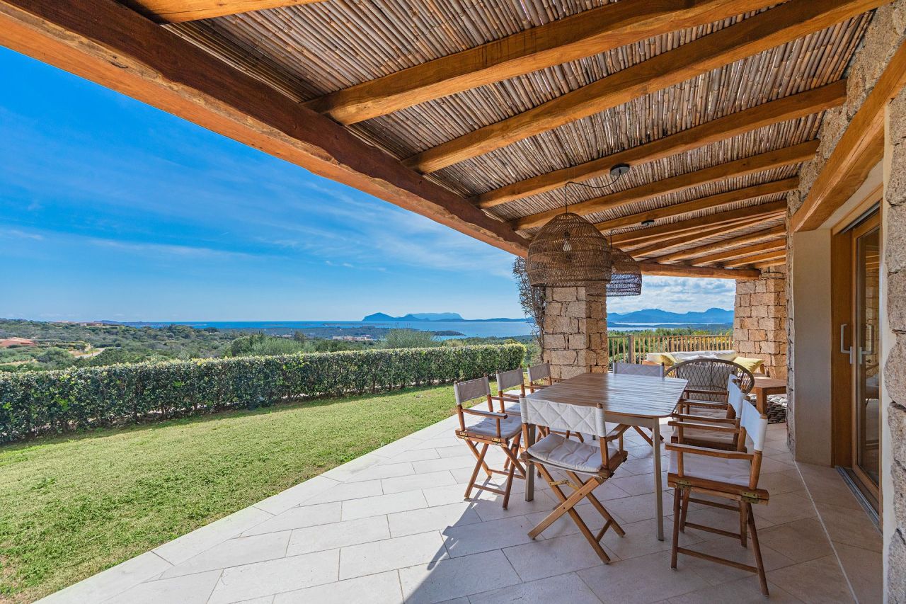 Вилла в Порто Черво, Италия, 300 м² - фото 8