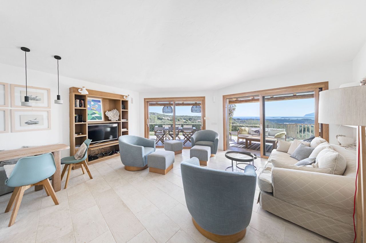 Вилла в Порто Черво, Италия, 300 м² - фото 2