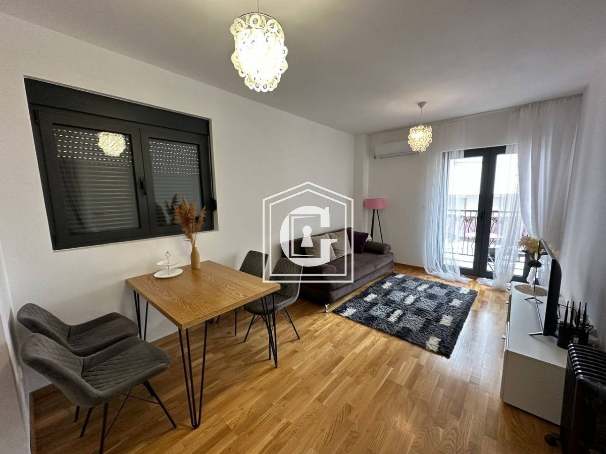 Квартира в Будве, Черногория, 45 м² - фото 2