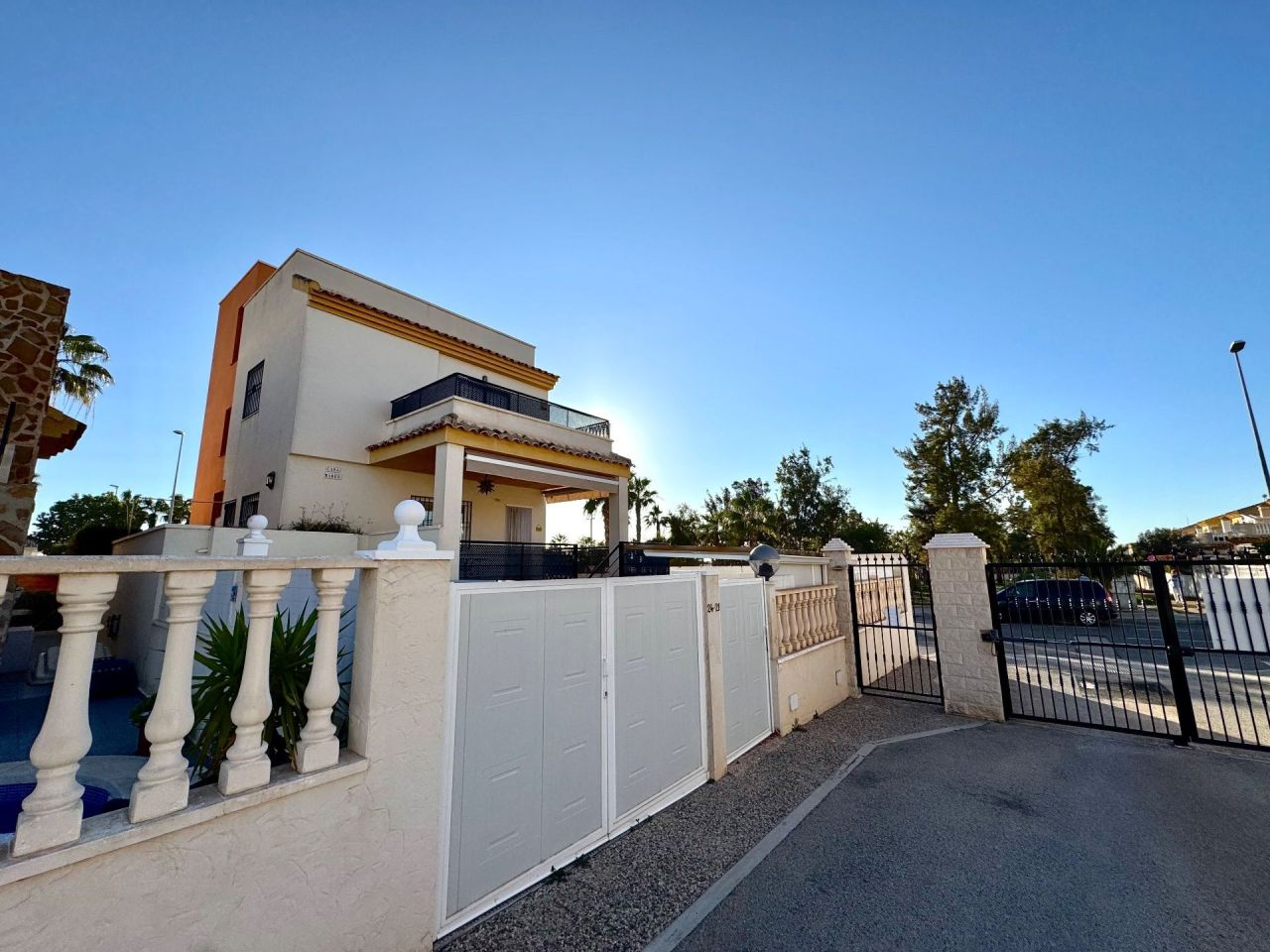 Вилла в Гуардамар-дель-Сегура, Испания, 250 м² - фото 2