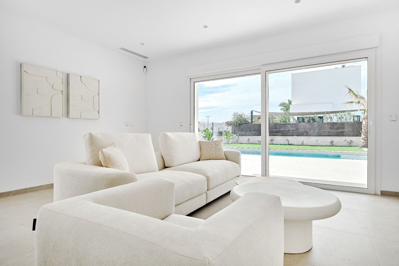 Вилла в Лас-Монтезиносе, Испания, 301 м² - фото 8