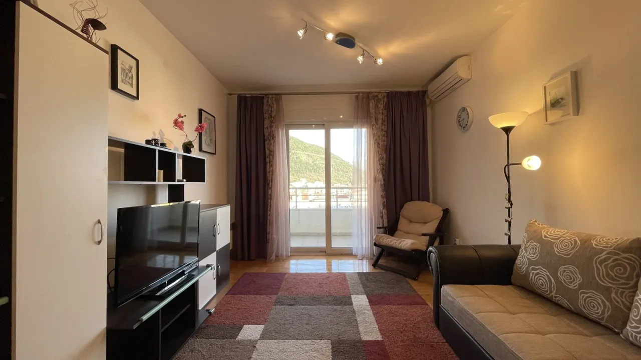 Квартира в Будве, Черногория, 91 м² - фото 1
