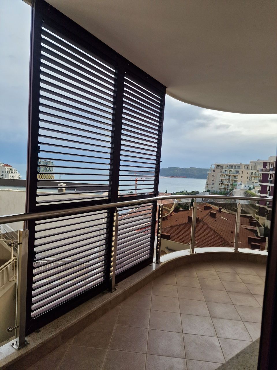 Апартаменты в Бечичи, Черногория, 120 м² - фото 1