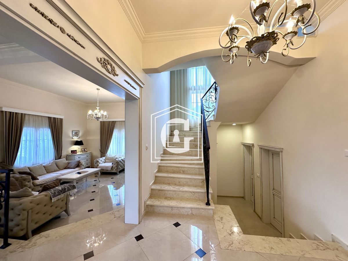 Вилла на полуострове Луштица, Черногория, 211 м² - фото 10