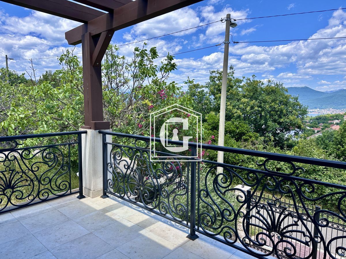 Вилла на полуострове Луштица, Черногория, 211 м² - фото 13