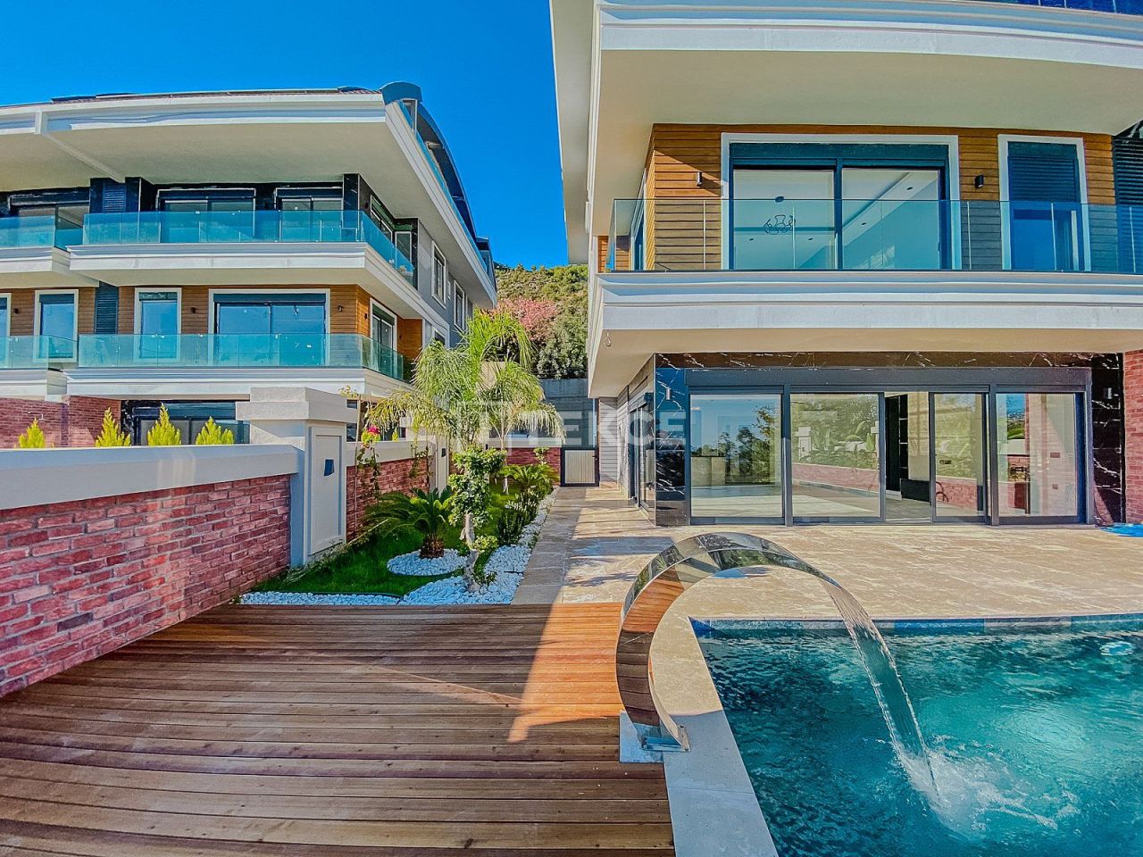 Вилла в Алании, Турция, 500 м² - фото 2