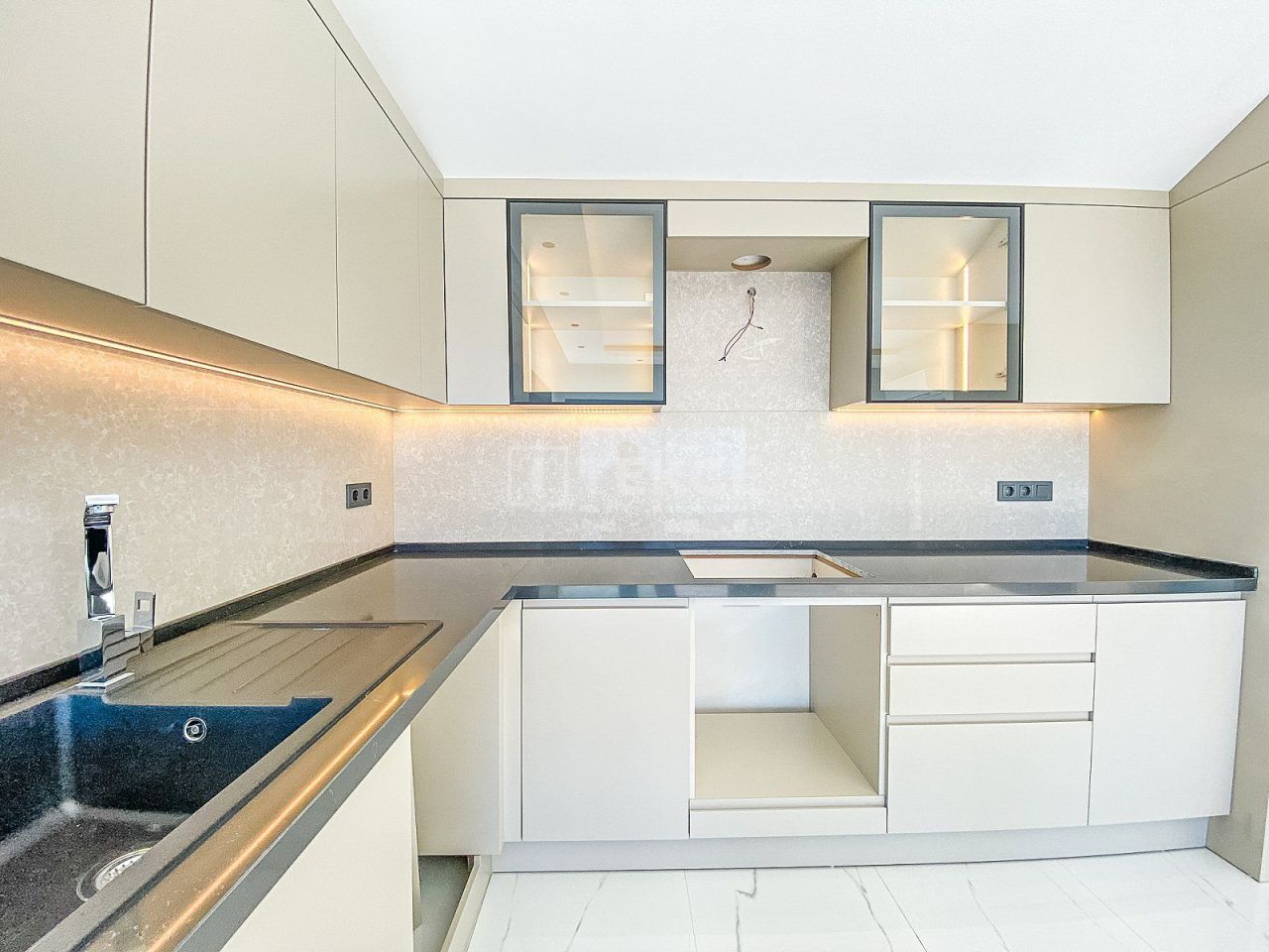 Вилла в Алании, Турция, 500 м² - фото 19