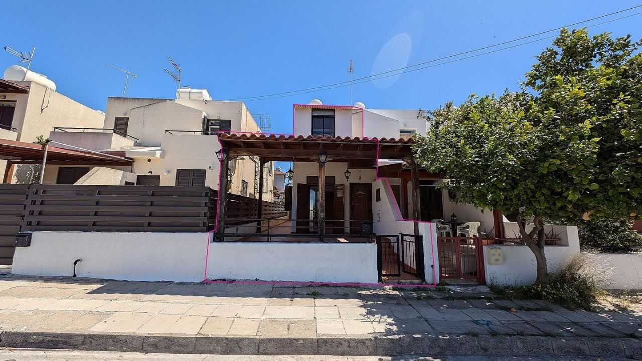Вилла в Ларнаке, Кипр, 80 м² - фото 1