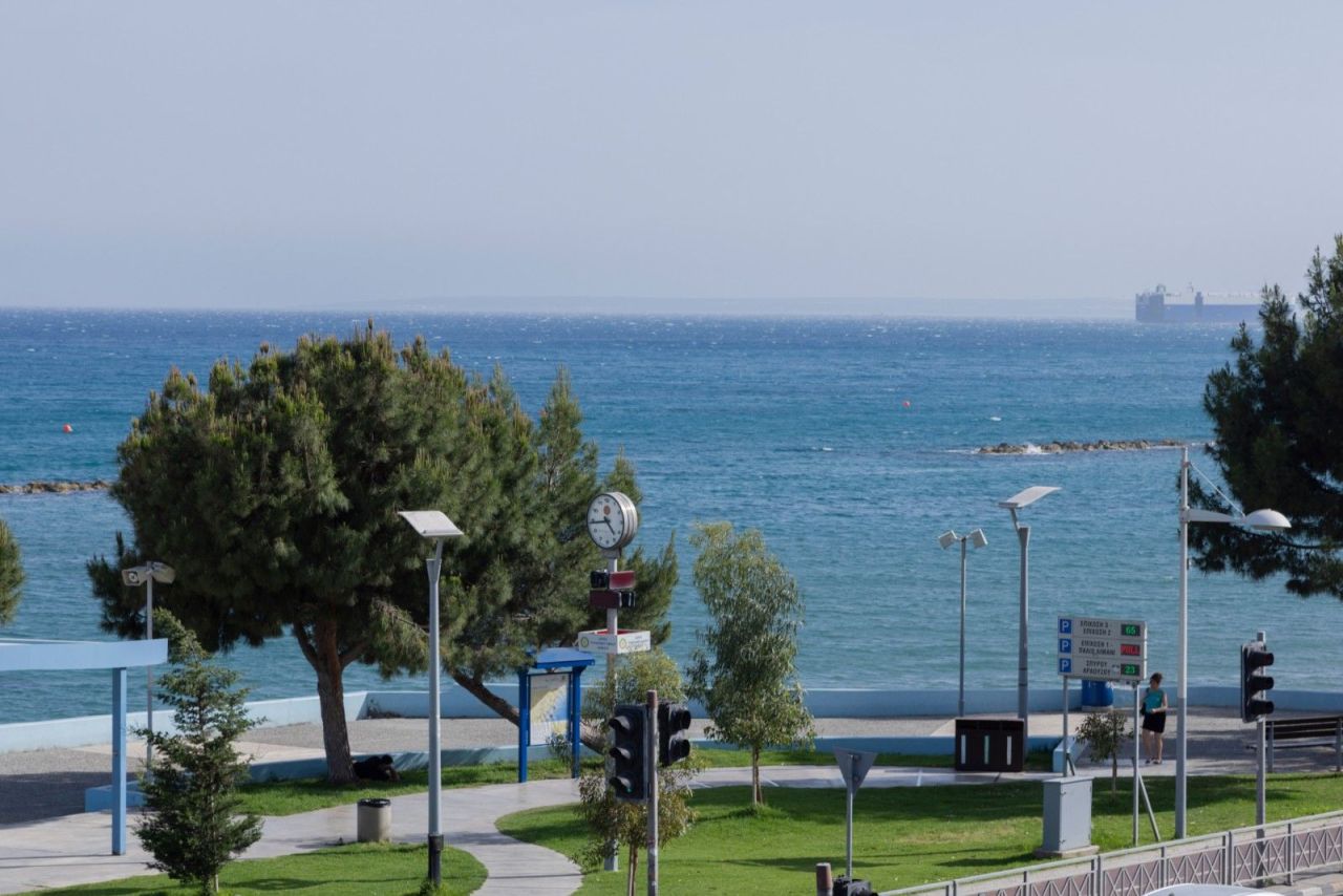 Офис в Лимасоле, Кипр, 1 114 м² - фото 7