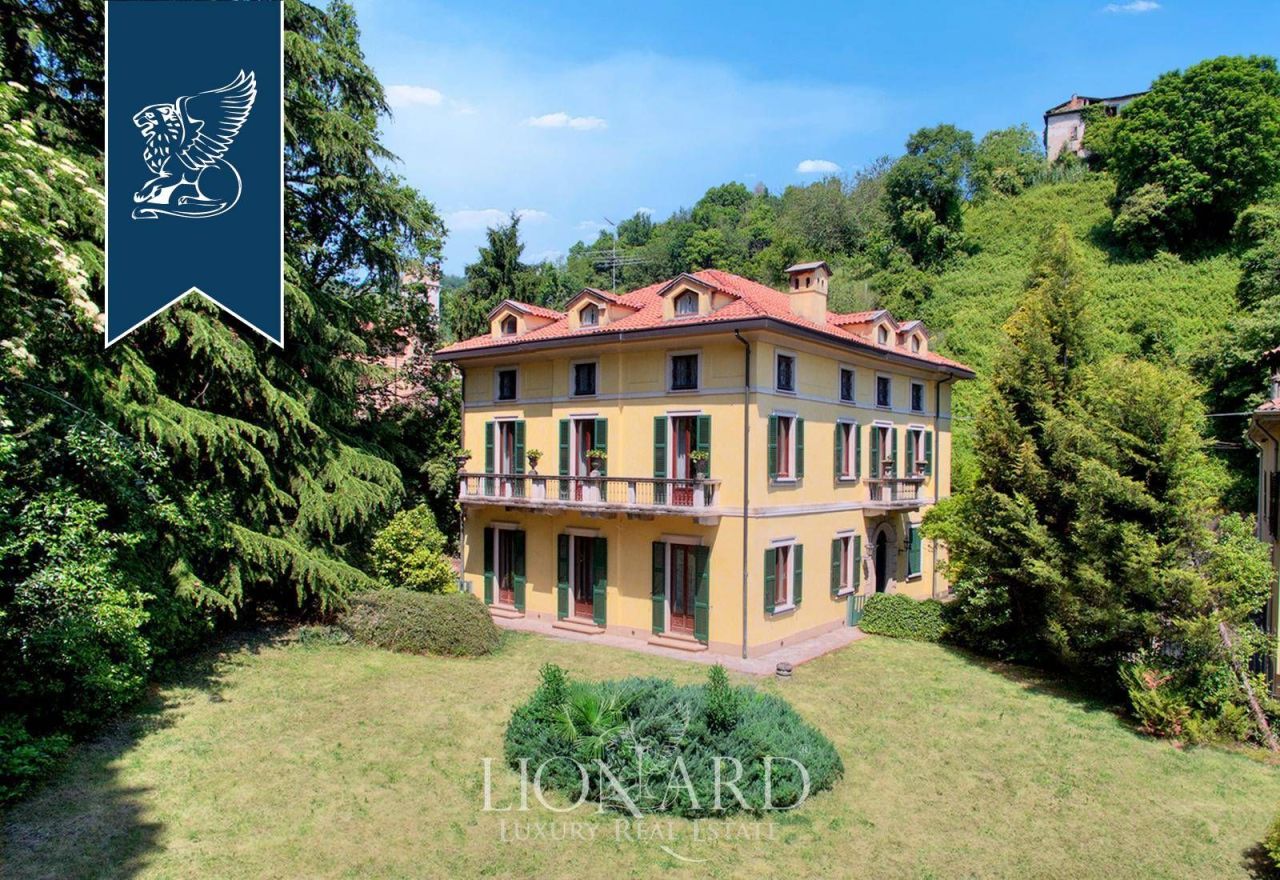 Вилла в Лекко, Италия, 900 м² - фото 1