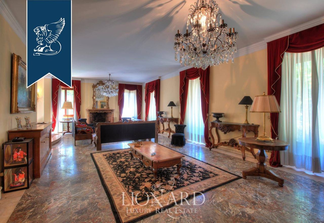 Вилла в Лекко, Италия, 900 м² - фото 9