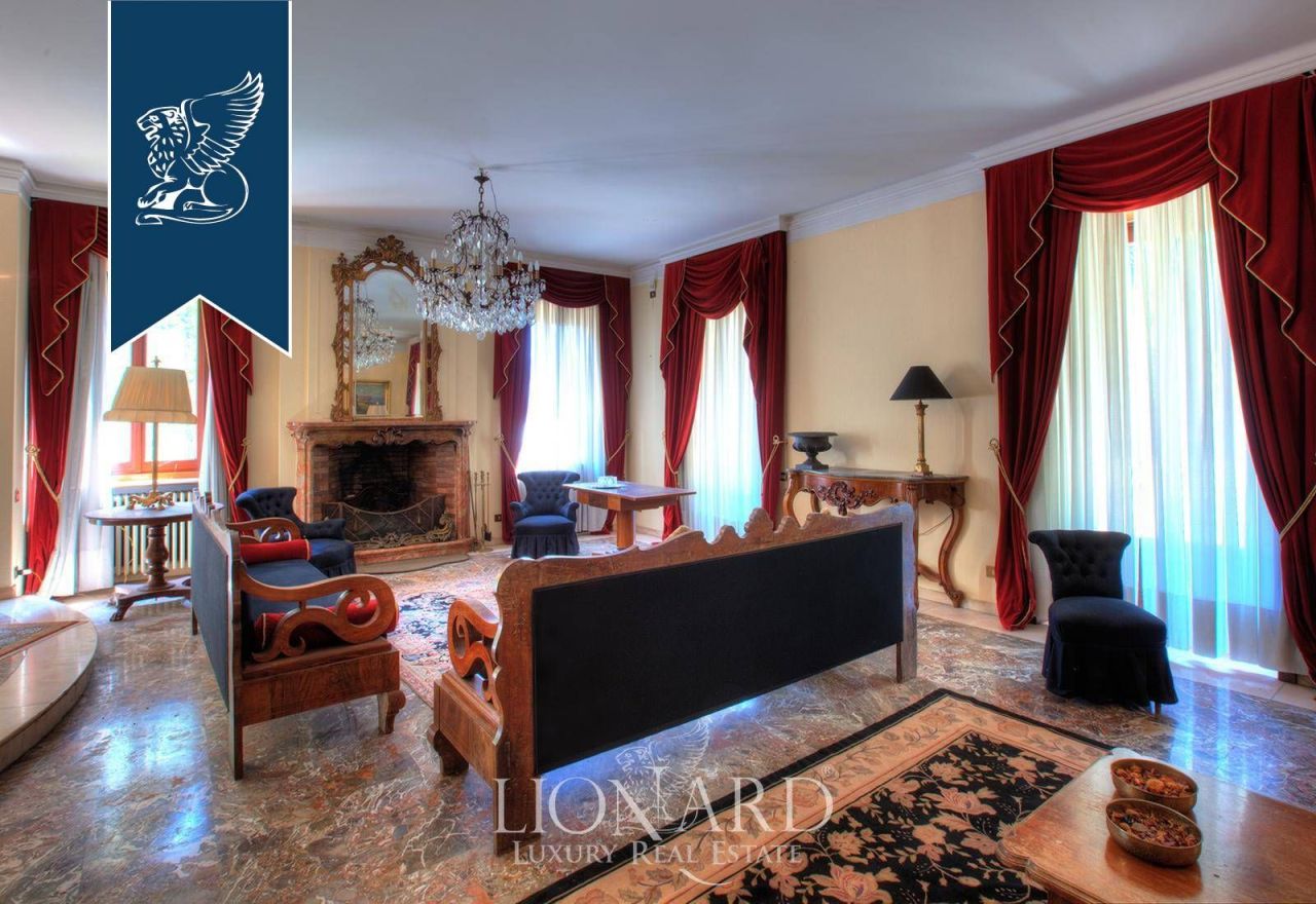 Вилла в Лекко, Италия, 900 м² - фото 10