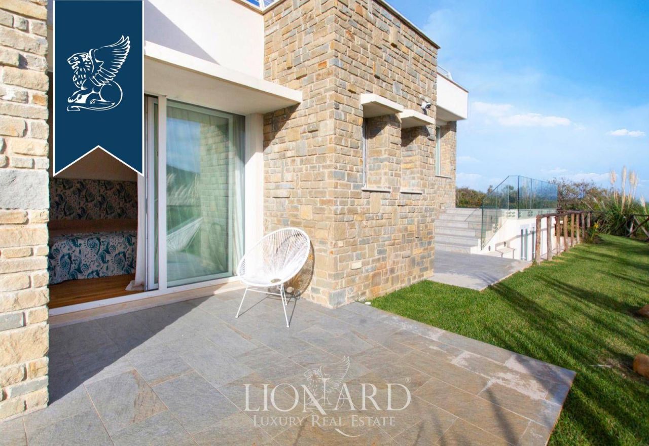 Вилла в Кастильоне-делла-Пеская, Италия, 350 м² - фото 12