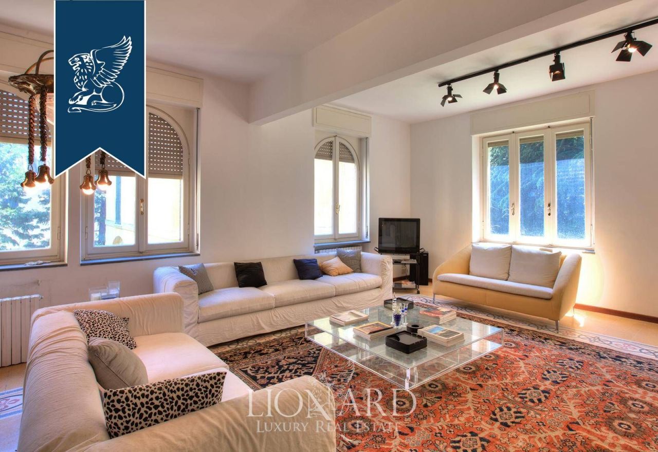 Вилла в Лекко, Италия, 900 м² - фото 15