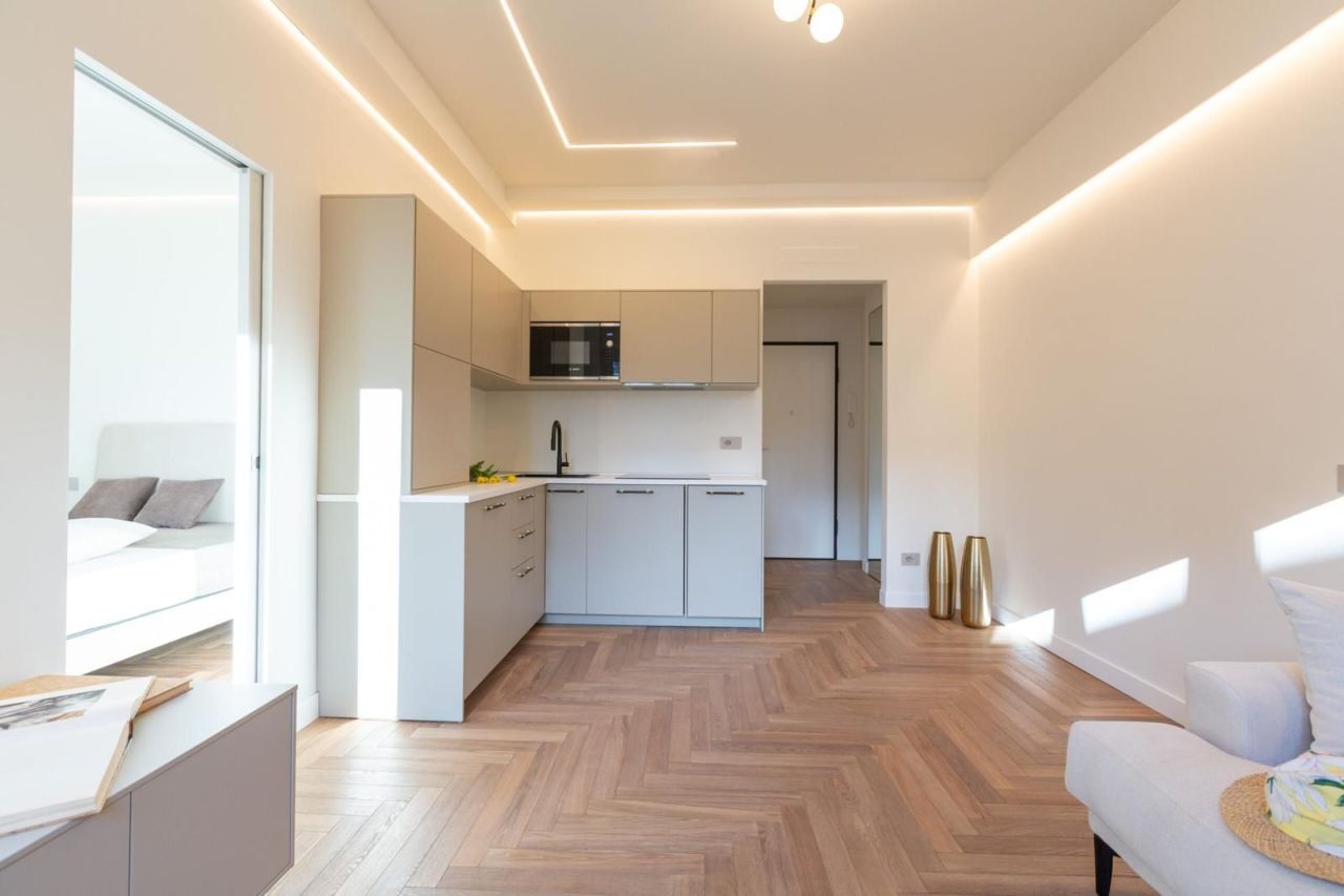 Апартаменты в Милане, Италия, 52 м² - фото 1