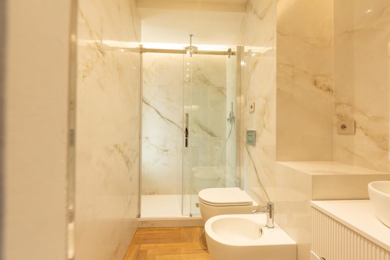 Апартаменты в Милане, Италия, 52 м² - фото 11