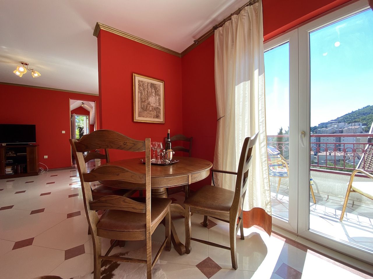 Квартира в Будве, Черногория, 91 м² - фото 1