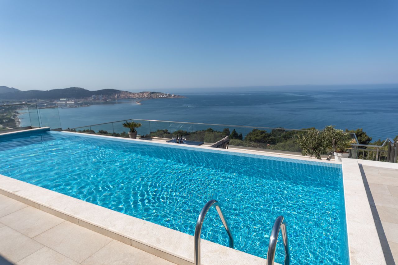 Вилла в Баре, Черногория, 560 м² - фото 16