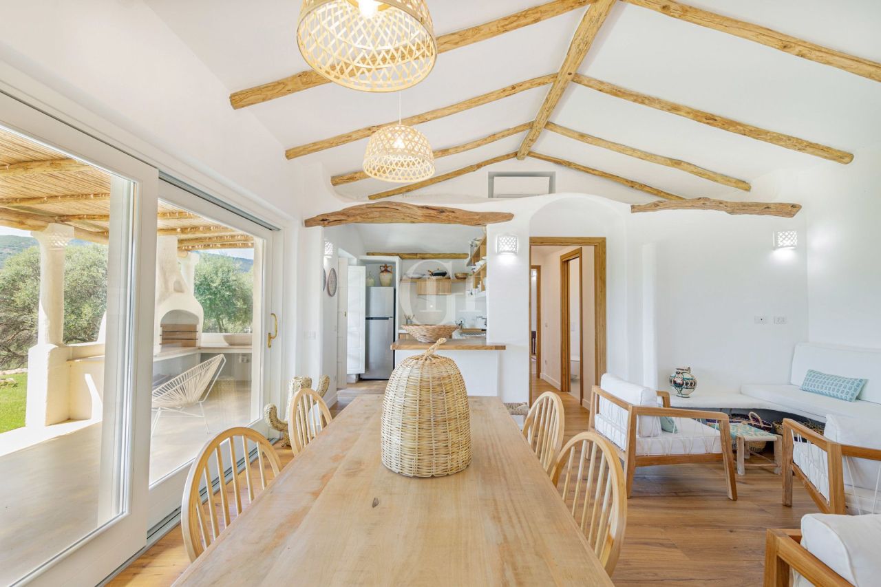 Вилла в Арцакене, Италия, 200 м² - фото 8