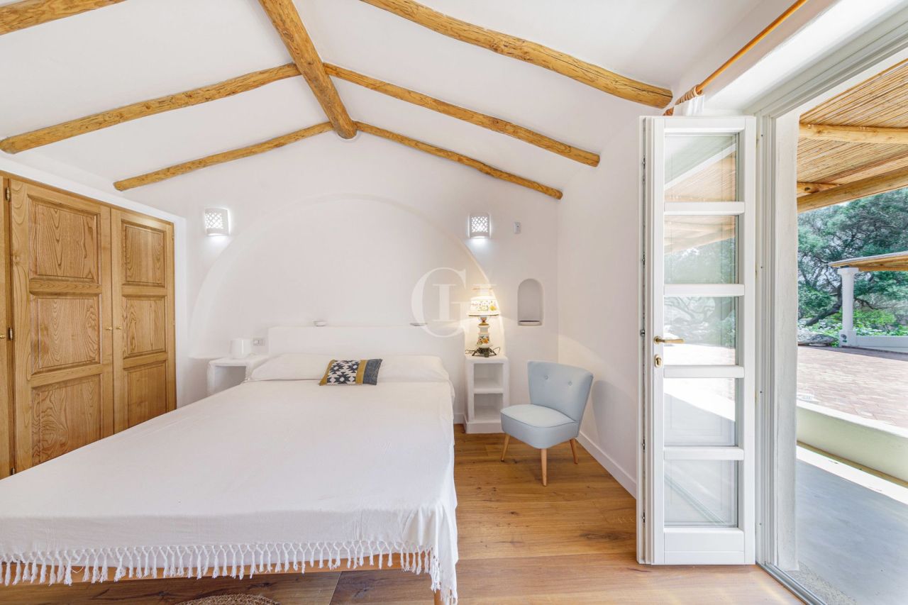 Вилла в Арцакене, Италия, 200 м² - фото 16