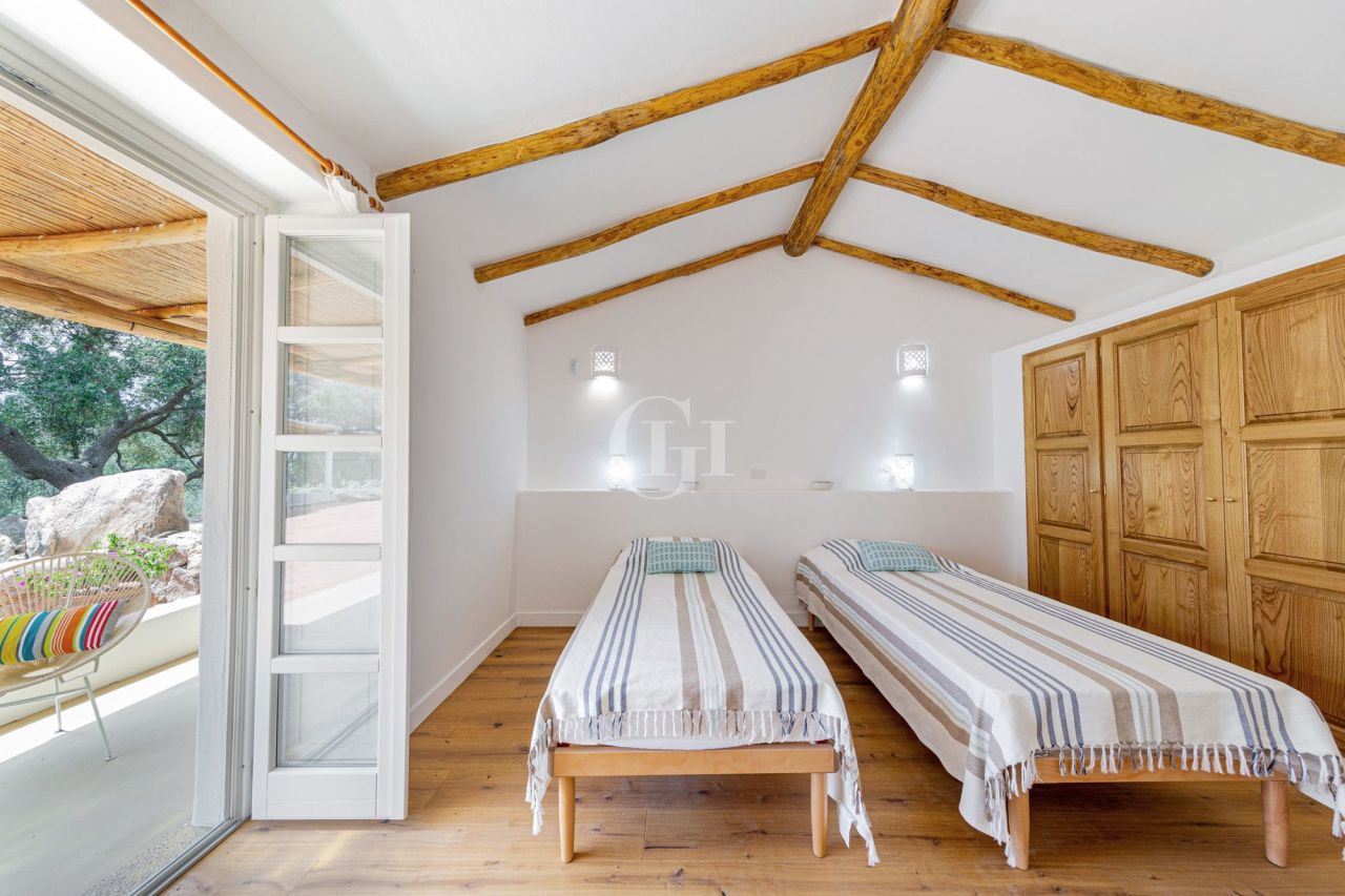 Вилла в Арцакене, Италия, 200 м² - фото 15