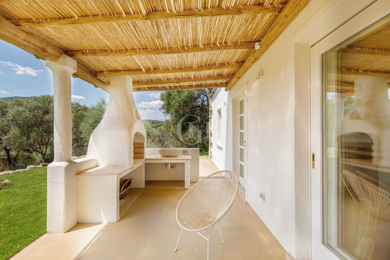 Вилла в Арцакене, Италия, 200 м² - фото 13