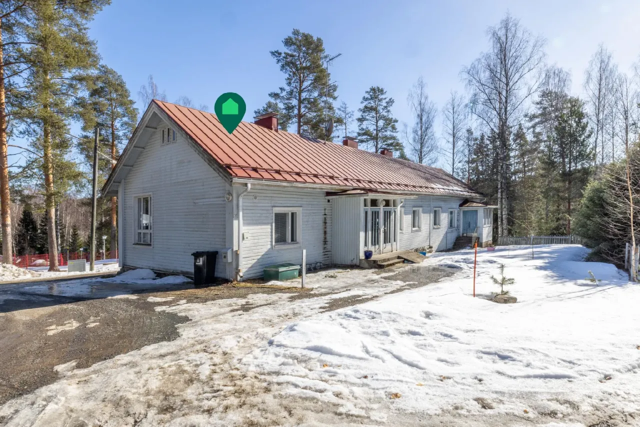 Дом в Анттола, Финляндия, 258 м² - фото 1