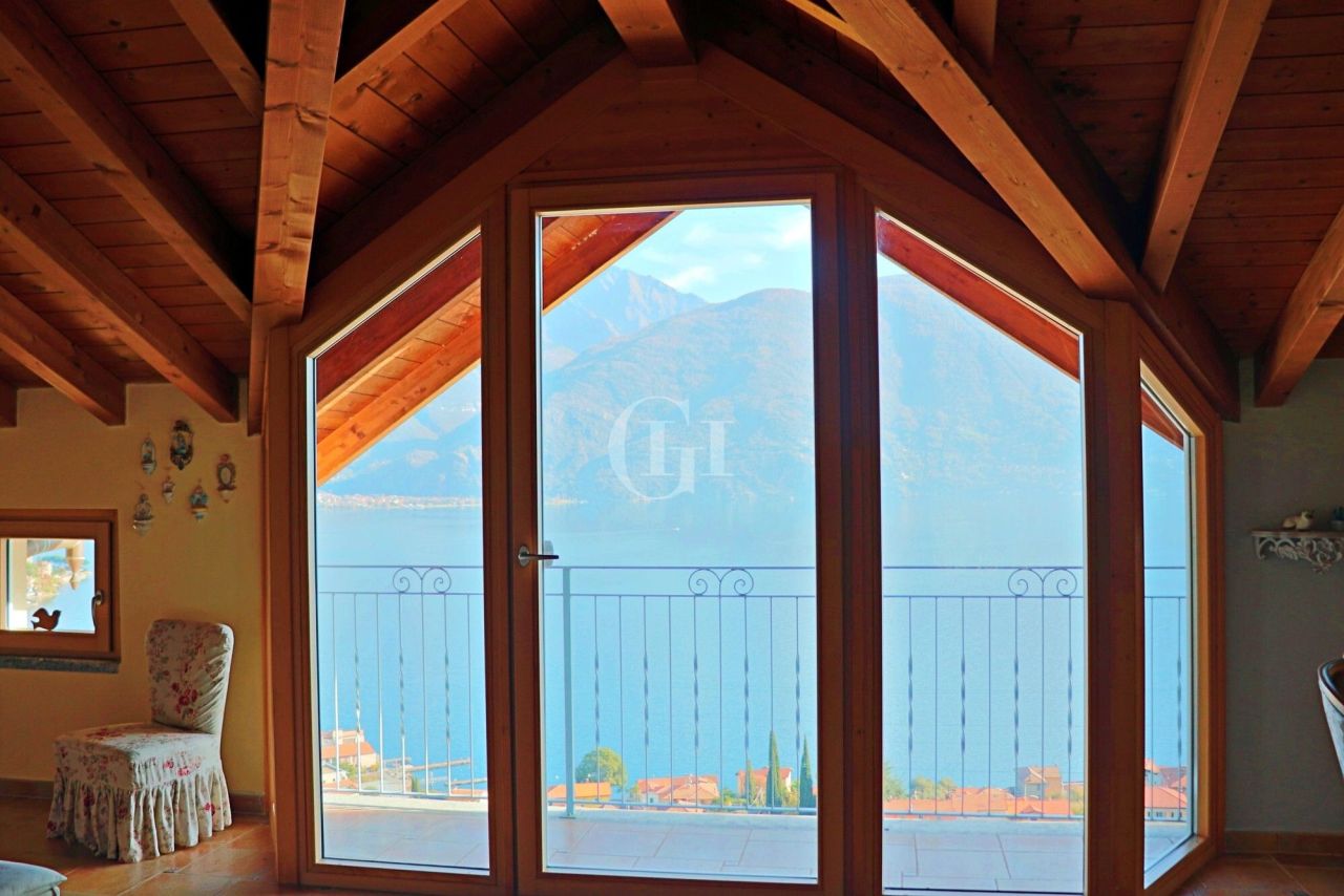 Вилла у озера Комо, Италия, 450 м² - фото 17